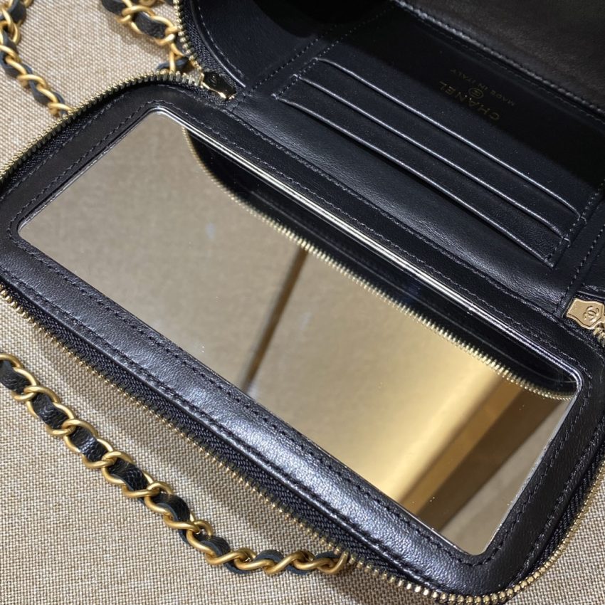 Replica CHANEL 22S Handle Box Bag 4 Replica CHANEL 22S Handle Box Bag - elite superclone designer purse