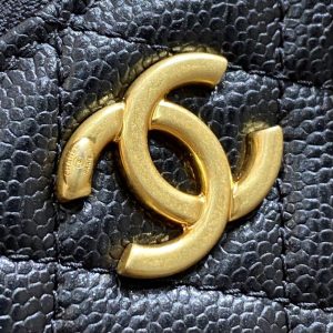 Replica CHANEL 22S Handle Box Bag 5 Replica CHANEL 22S Handle Box Bag - authentic-look luxury purse replica