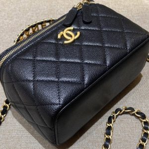 Replica CHANEL 22S Handle Box Bag 6 Replica CHANEL 22S Handle Box Bag - authentic-look luxury purse replica