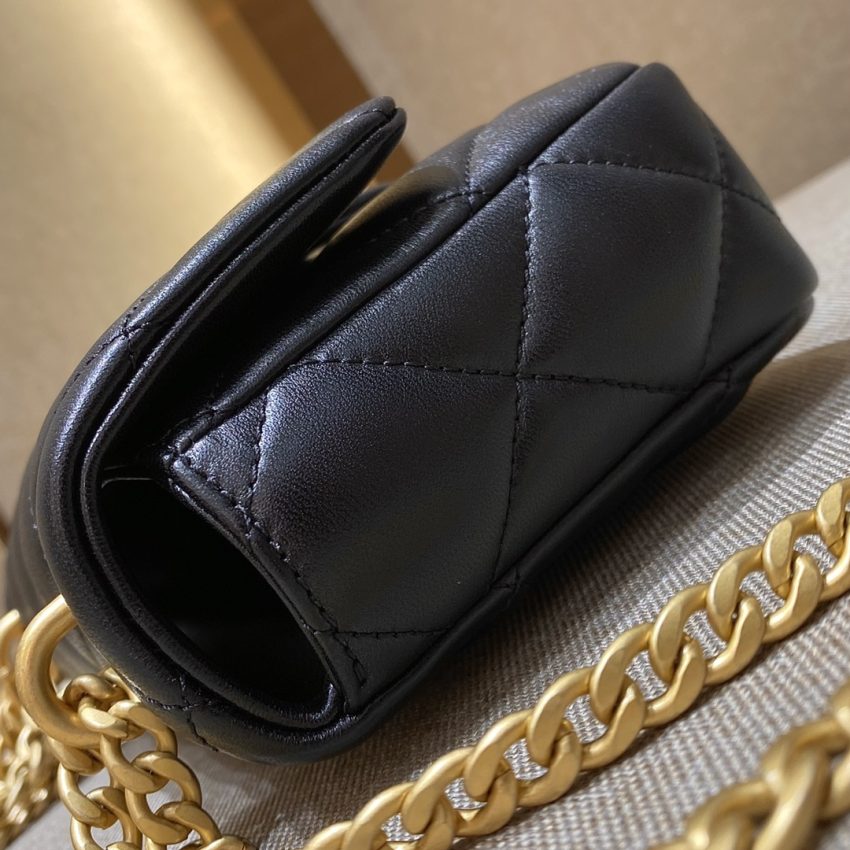 Replica CHANEL 22P Enamel Bag 5 Replica CHANEL 22P Enamel Bag - top-rated replica designer bag