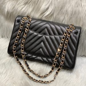 Replica CHANEL Classic Flap 25cm V Black 4 Replica CHANEL Classic Flap 25cm V Black - high-end fake designer purse