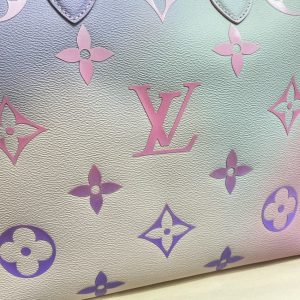 Replica LV OnTheGo Large Purple 5 Replica LV OnTheGo Large Purple - high-accuracy replica luxury purse