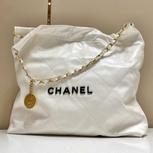 Replica CHANEL 22 Small Handbag White 1 Replica CHANEL 22 Small Handbag White - high-quality designer bag clone