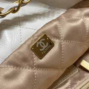 Replica CHANEL 22 Medium Handbag White 8 Replica CHANEL 22 Medium Handbag White - premium-grade designer purse dupe
