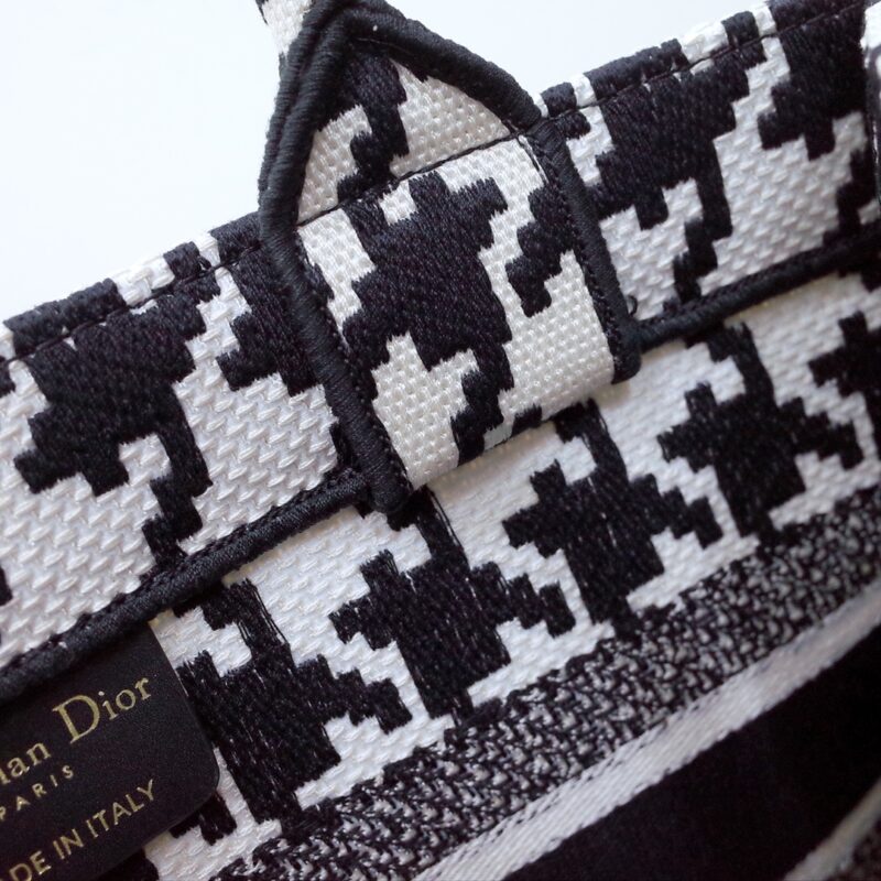 Replica Dior Tote Book Houndstooth 6 Replica Dior Tote Book Houndstooth - elite superclone designer purse