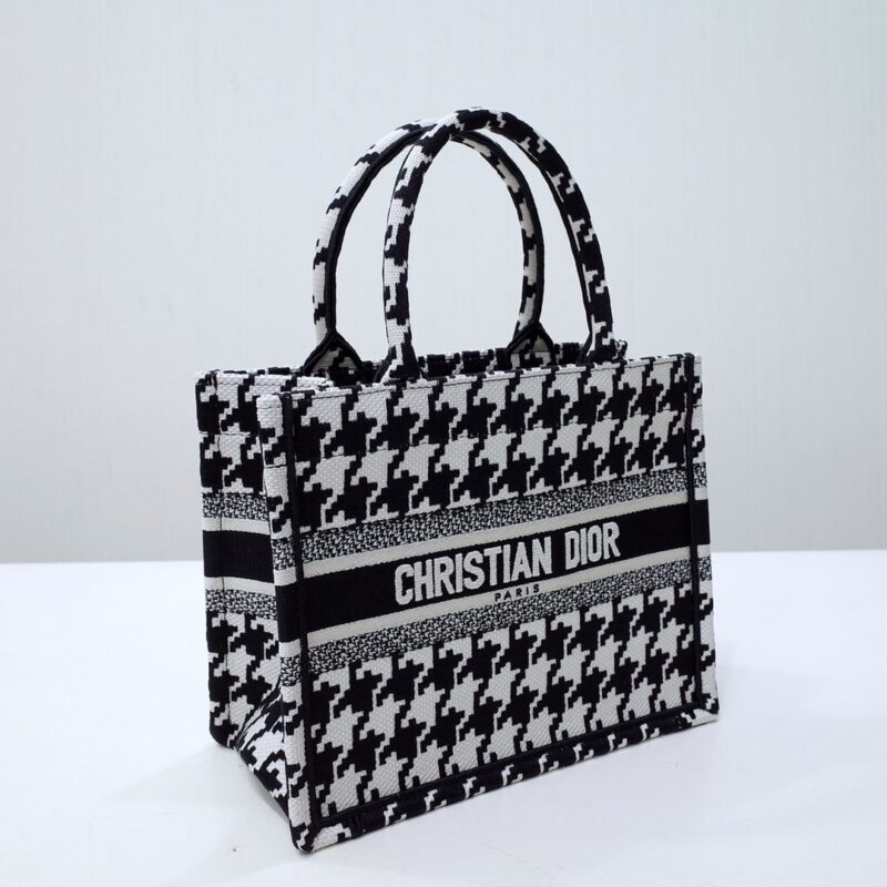 Replica Dior Tote Book Houndstooth 7 Replica Dior Tote Book Houndstooth - high-end fake designer purse