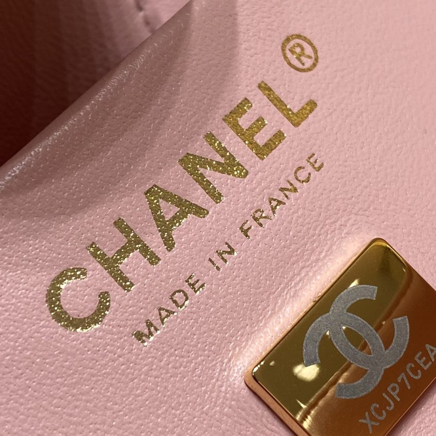 Replica CHANEL 22S Hubo Bag Pink 6 Replica CHANEL 22S Hubo Bag Pink - authentic-look luxury purse replica