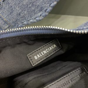 Replica Balenciaga Le Cagole Denim 2 Replica Balenciaga Le Cagole Denim - realistic designer-inspired fake bag