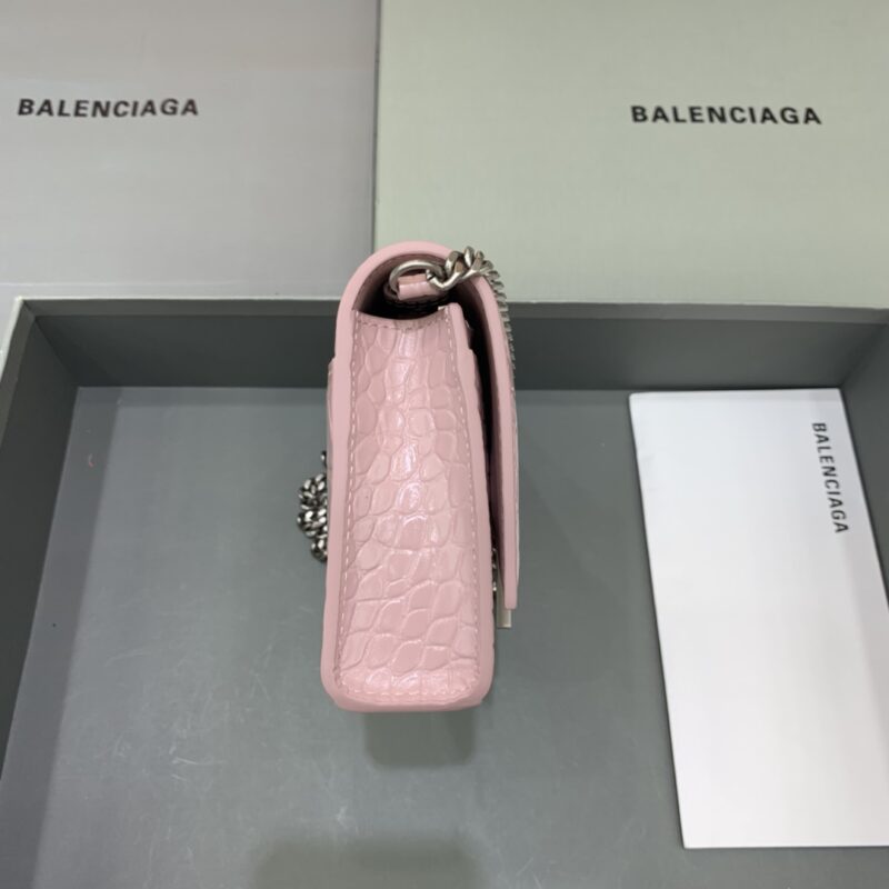 Replica Balenciaga Hourglass On Chain Pink 7 Replica Balenciaga Hourglass On Chain Pink - realistic designer-inspired fake bag