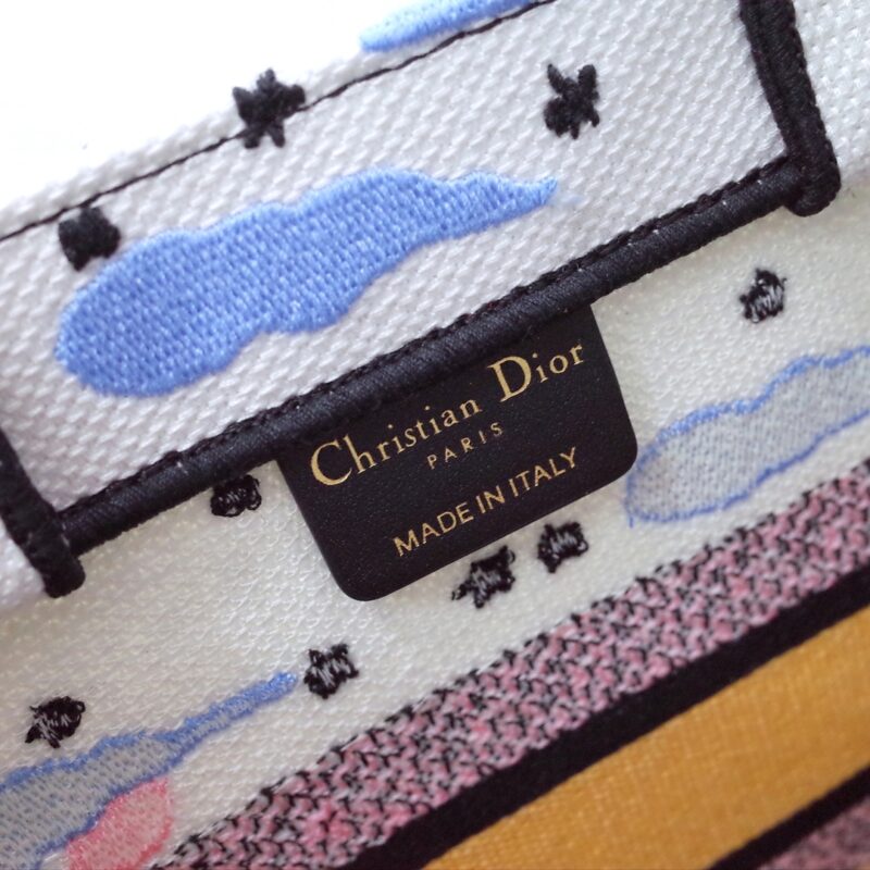 Replica Dior Tote Book Candy Forest 4 Replica Dior Tote Book Candy Forest - high-accuracy replica luxury purse