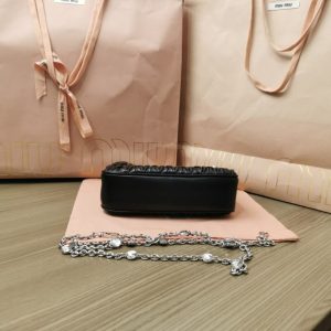 Replica Miu Miu Matelassé Crystal Black 4 Replica Miu Miu Matelassé Crystal Black - high-end fake designer purse