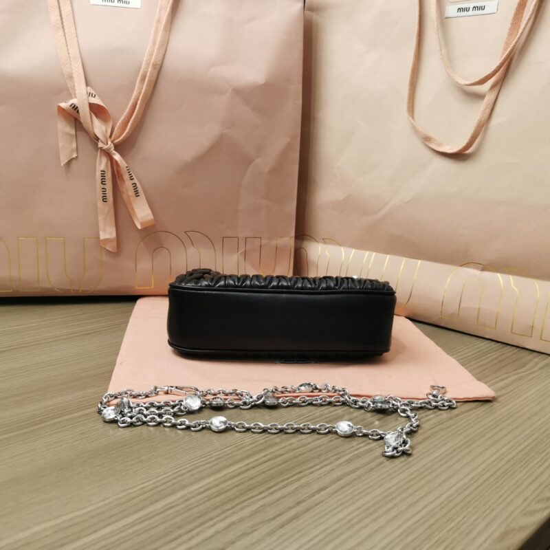 Replica Miu Miu Matelassé Crystal Black 4 Replica Miu Miu Matelassé Crystal Black - high-end fake designer purse