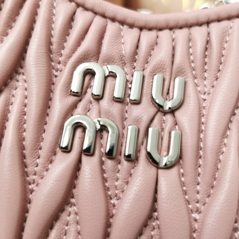 Replica Miu Miu Matelassé Crystal Pink 6 Replica Miu Miu Matelassé Crystal Pink - ultra-realistic fake designer tote