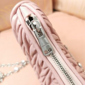 Replica Miu Miu Matelassé Crystal Pink 7 Replica Miu Miu Matelassé Crystal Pink - elite superclone designer purse