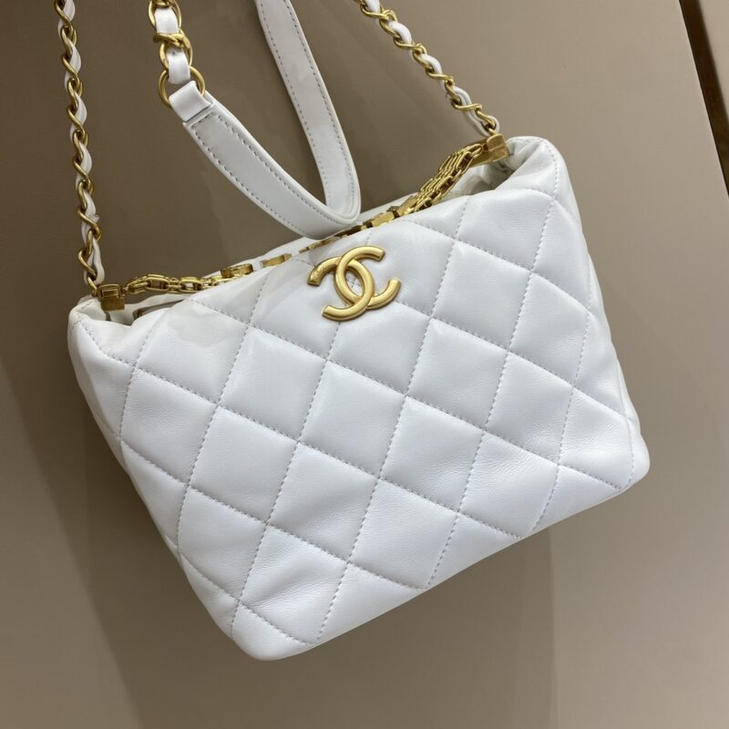 Replica CHANEL 22s Rhinestone Hobo White 1 Replica CHANEL 22s Rhinestone Hobo White - ultra-realistic fake designer tote