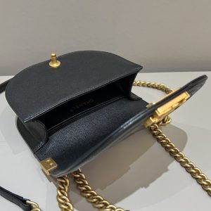 Replica CHANEL Le Boy Semi Circular 5 Replica CHANEL Le Boy Semi Circular - premium-grade designer purse dupe