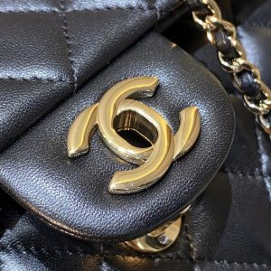 Replica CHANEL CF 20 cm Lion Black - authentic-look luxury purse replica
