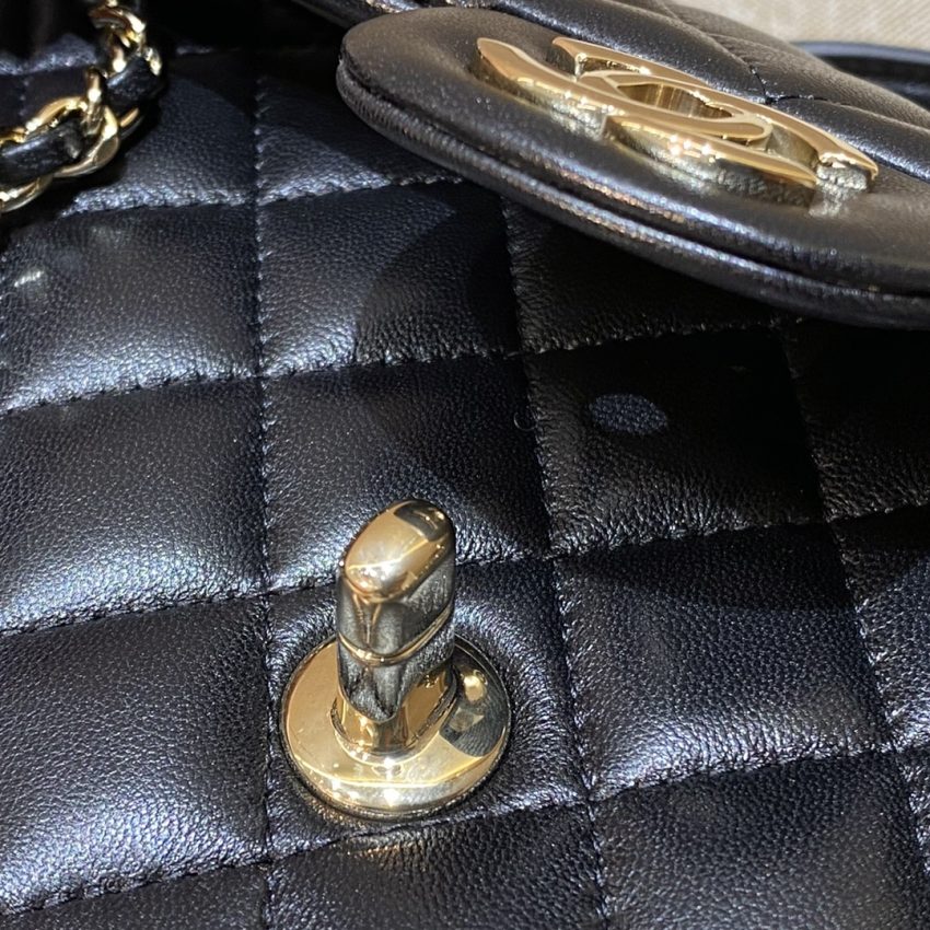 Replica CHANEL CF 20 cm Lion Black - ultra-realistic fake designer tote
