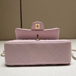 Replica CHANEL CF 20 cm Lion Pink 7 Replica CHANEL CF 20 cm Lion Pink - elite superclone designer purse