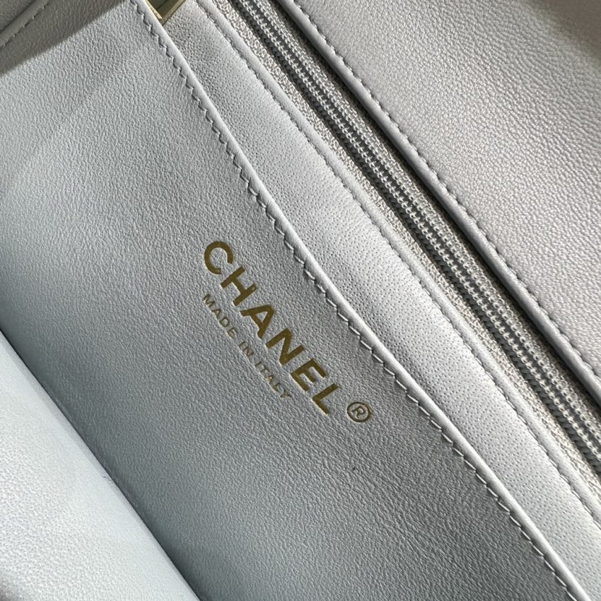 Replica CHANEL CF 20 cm Lion Grey 5 Replica CHANEL CF 20 cm Lion Grey - best-selling designer handbag dupe