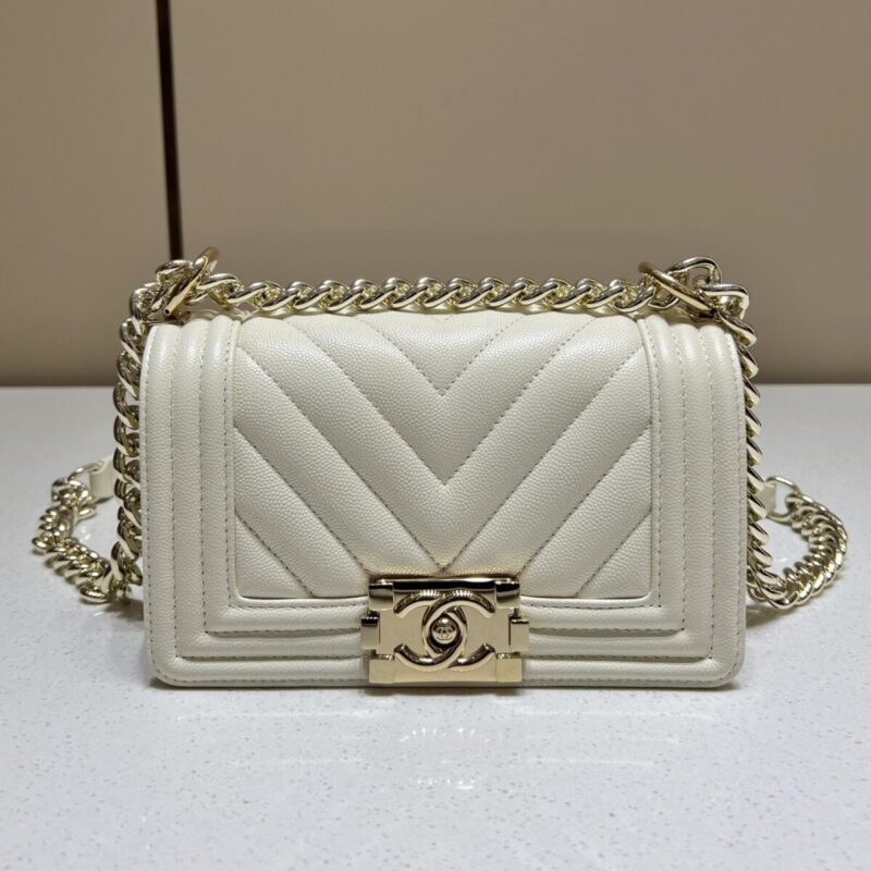 Replica CHANEL Le Boy Small Ivory 1 Replica CHANEL Le Boy Small Ivory - 1:1 designer replica handbag