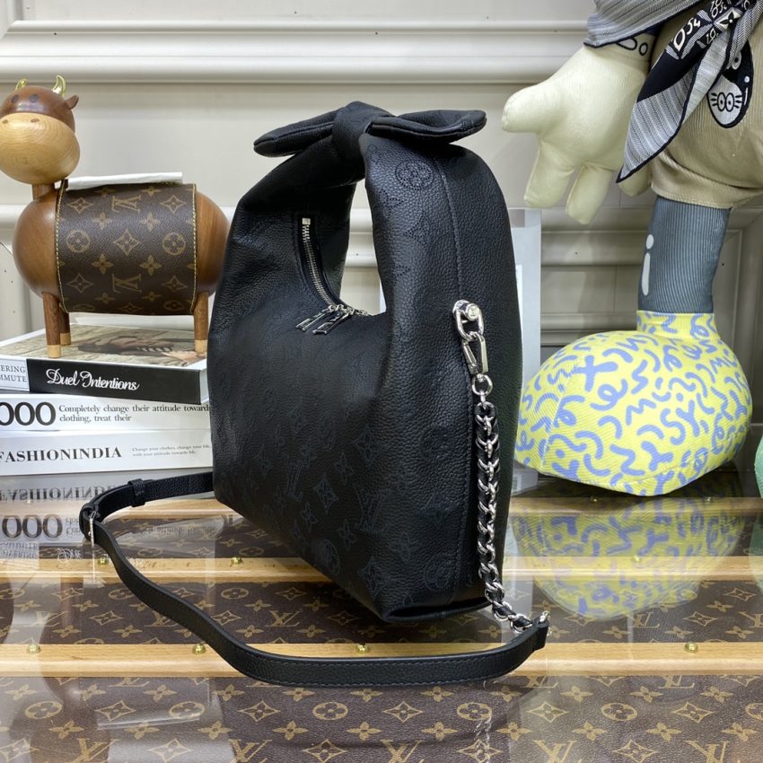 Replica Louis Vuitton Why Knot Black 4 Replica Louis Vuitton Why Knot Black - high-accuracy replica luxury purse