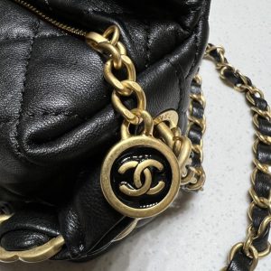 Replica CHANEL Hobo Bag Black 5 Replica CHANEL Hobo Bag Black - best-selling designer handbag dupe