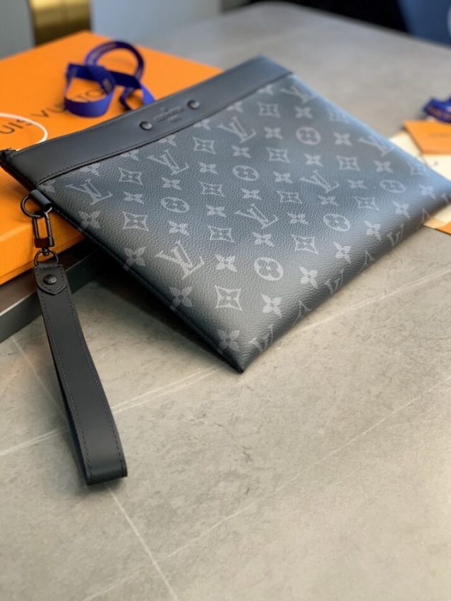 Replica Louis Vuitton To Go Pochette Black 4 Replica Louis Vuitton To Go Pochette Black - high-end fake designer purse