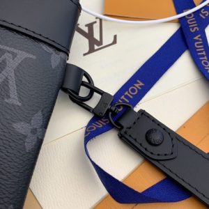 Replica Louis Vuitton To Go Pochette Black 2 Replica Louis Vuitton To Go Pochette Black - best quality luxury bag dupe
