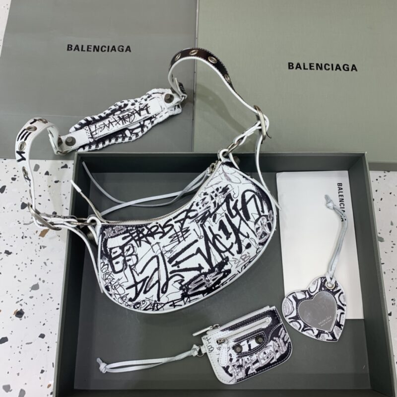 Replica Balenciaga Le Cagole Graffiti White 4 Replica Balenciaga Le Cagole Graffiti White - high-end fake designer purse