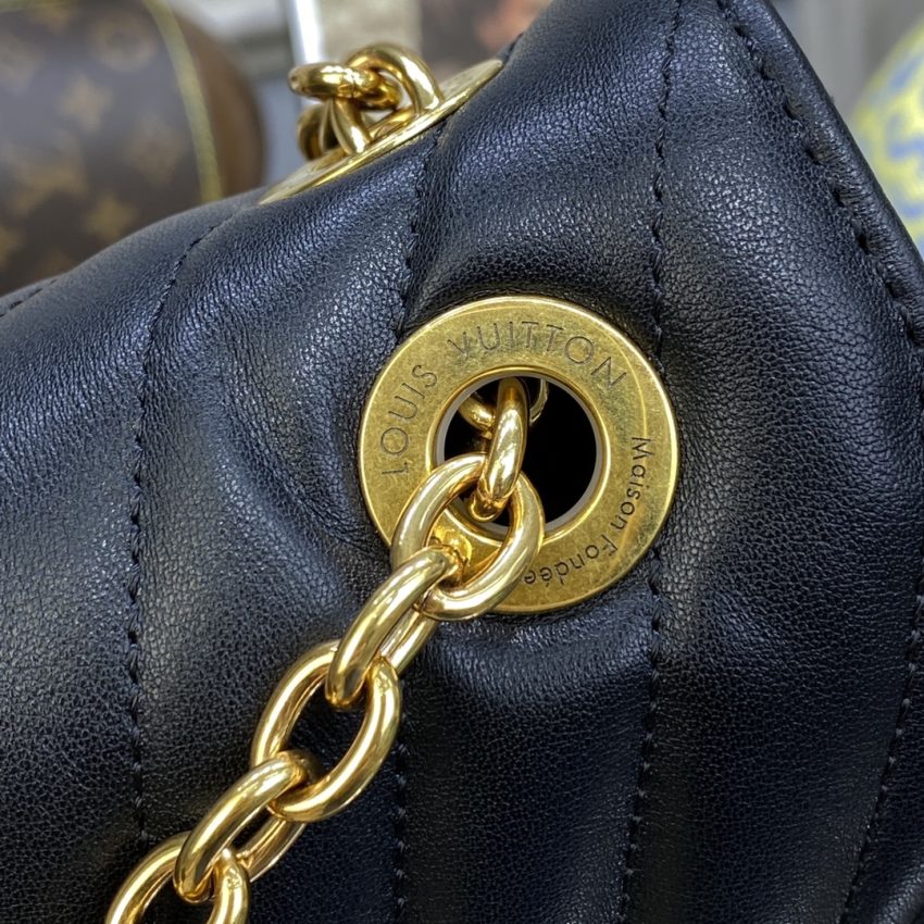 Replica Louis Vuitton New Wave Black - near-authentic luxury replica handbag