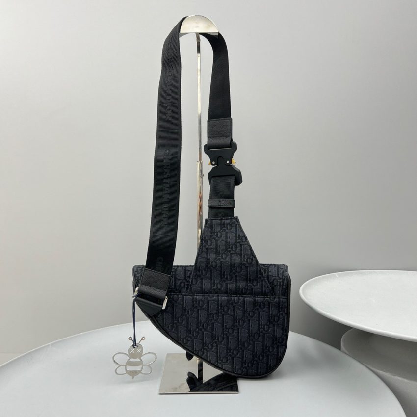 Replica Dior Saddle Bag Oblique Black 3 Replica Dior Saddle Bag Oblique Black - premium 1:1 fake handbag model