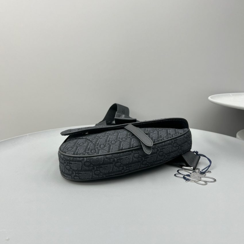Replica Dior Saddle Bag Oblique Black 6 Replica Dior Saddle Bag Oblique Black - high-accuracy replica luxury purse