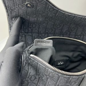Replica Dior Saddle Bag Oblique Black 8 Replica Dior Saddle Bag Oblique Black - high-accuracy replica luxury purse