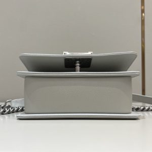 Replica CHANEL Le Boy Grey Silver 5 Replica CHANEL Le Boy Grey Silver - ultra-realistic fake designer tote