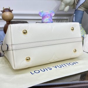 Replica Louis Vuitton Carry All White 5 Replica Louis Vuitton Carry All White - high-quality designer bag clone