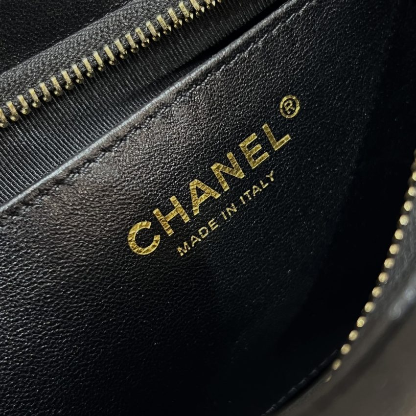 Replica CHANEL 22k Hobo Underarm Bag 4 Replica CHANEL 22k Hobo Underarm Bag - elite superclone designer purse