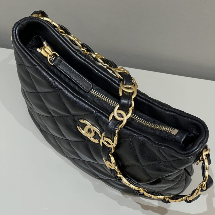 Replica CHANEL 22k Hobo Underarm Bag 7 Replica CHANEL 22k Hobo Underarm Bag - high-accuracy replica luxury purse