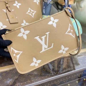 Replica Louis Vuitton Carry All Apricot 6 Replica Louis Vuitton Carry All Apricot - realistic designer-inspired fake bag
