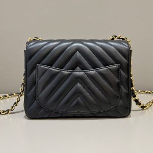 Replica CHANEL Flap V 17cm 6 Replica CHANEL Flap V 17cm - high-end fake designer purse