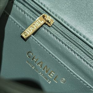Replica CHANEL Classic Flap 17cm Green 3 Replica CHANEL Classic Flap 17cm Green - authentic-look luxury purse replica