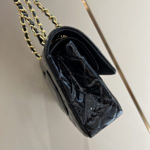 Replica CHANEL Classic Flap 25cm Patent Black - near-authentic luxury replica handbag
