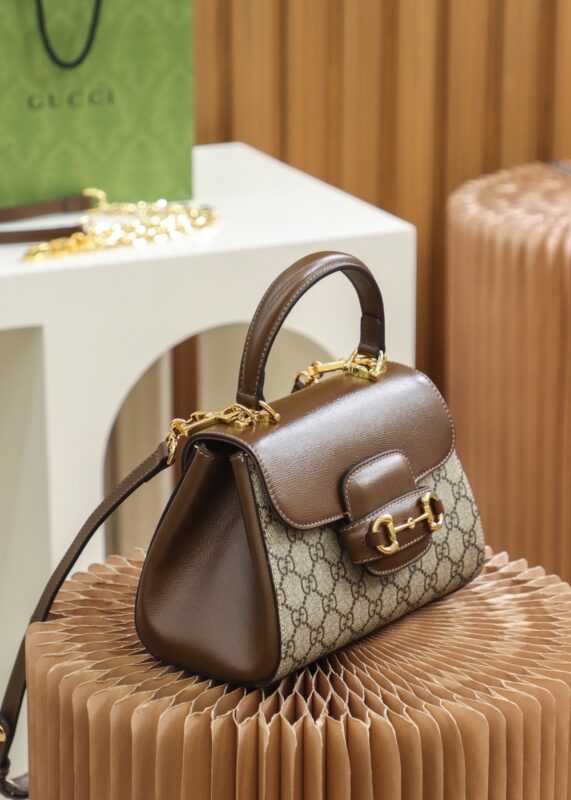 Replica Gucci Horsebit 1955 Top Handle 3 Replica Gucci Horsebit 1955 Top Handle - realistic designer-inspired fake bag