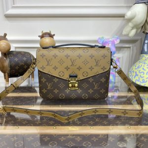Replica Louis Vuitton Pochette Metis Brown Canvas 1 Replica Louis Vuitton Pochette Metis Brown Canvas - near-authentic luxury replica handbag
