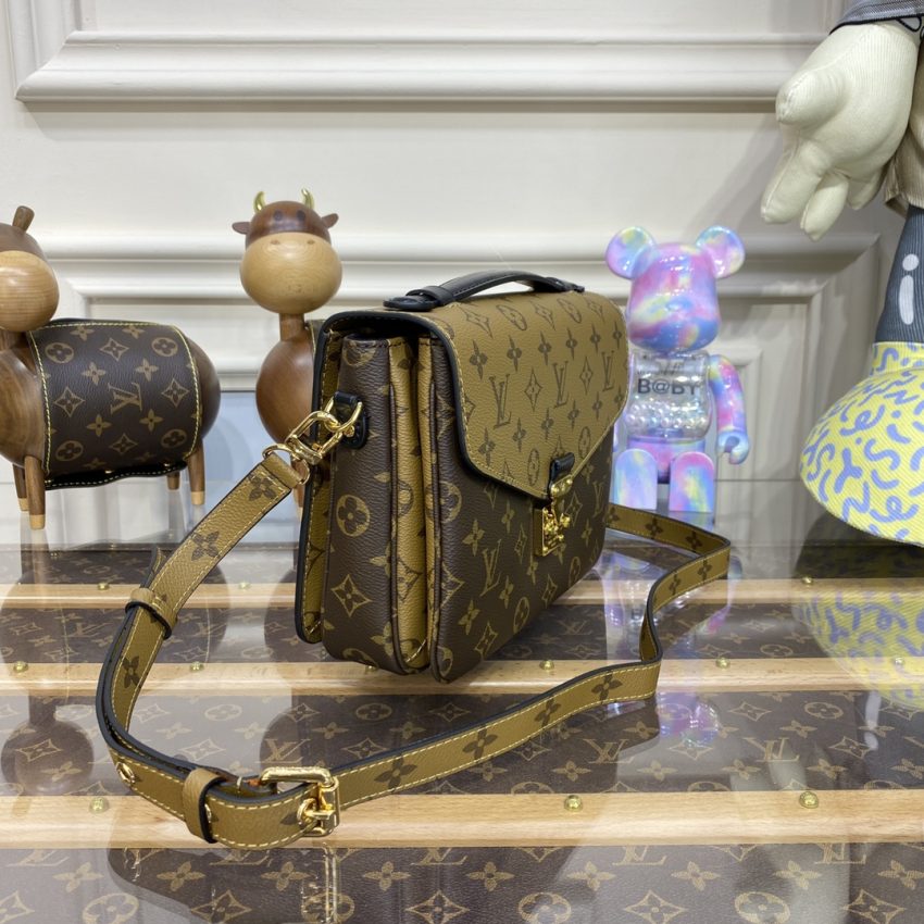Replica Louis Vuitton Pochette Metis Brown Canvas 7 Replica Louis Vuitton Pochette Metis Brown Canvas - best-selling designer handbag dupe