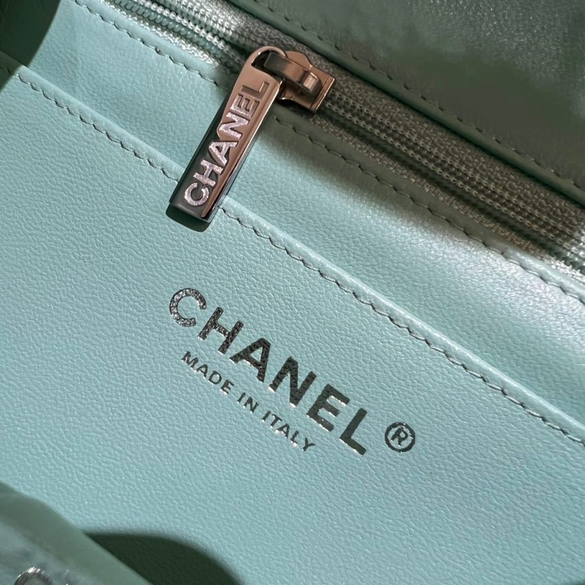 Replica CHANEL Classic Flap 17cm Tiffany 7 Replica CHANEL Classic Flap 17cm Tiffany - high-quality designer bag clone