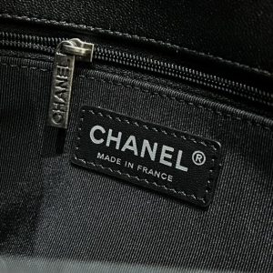 Replica CHANEL Le Boy Large Black Silver - authentic-look luxury purse replica
