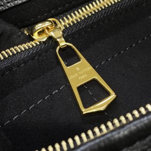 Replica Louis Vuitton Carry All Black 5 Replica Louis Vuitton Carry All Black - ultra-realistic fake designer tote