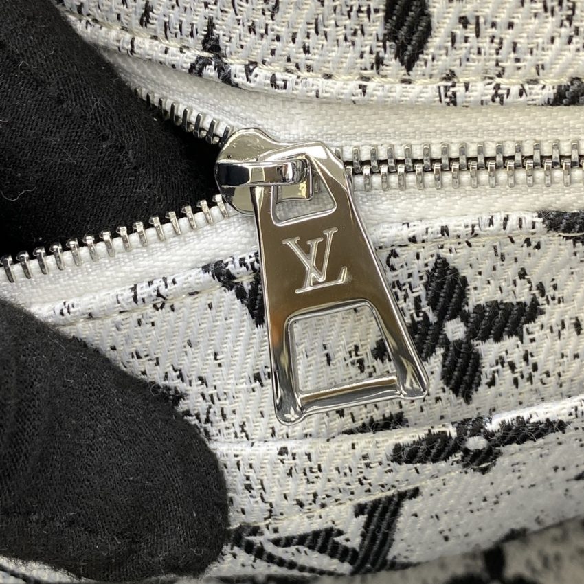 Replica LV OnTheGo Black Denim - ultra-realistic fake designer tote
