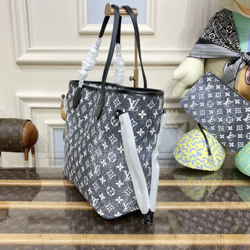 Replica Louis Vuitton Neverfull MM Denim 2 Replica Louis Vuitton Neverfull MM Denim - top-tier luxury replica shoulder bag